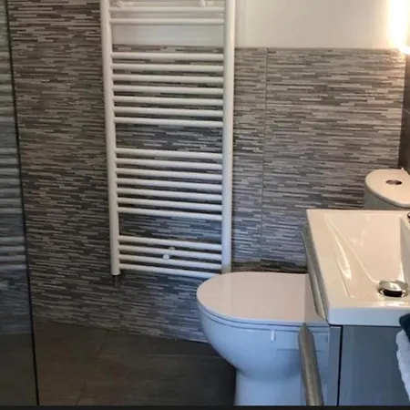 Semesterbostad Maison Avec Acces Piscine Partagee *